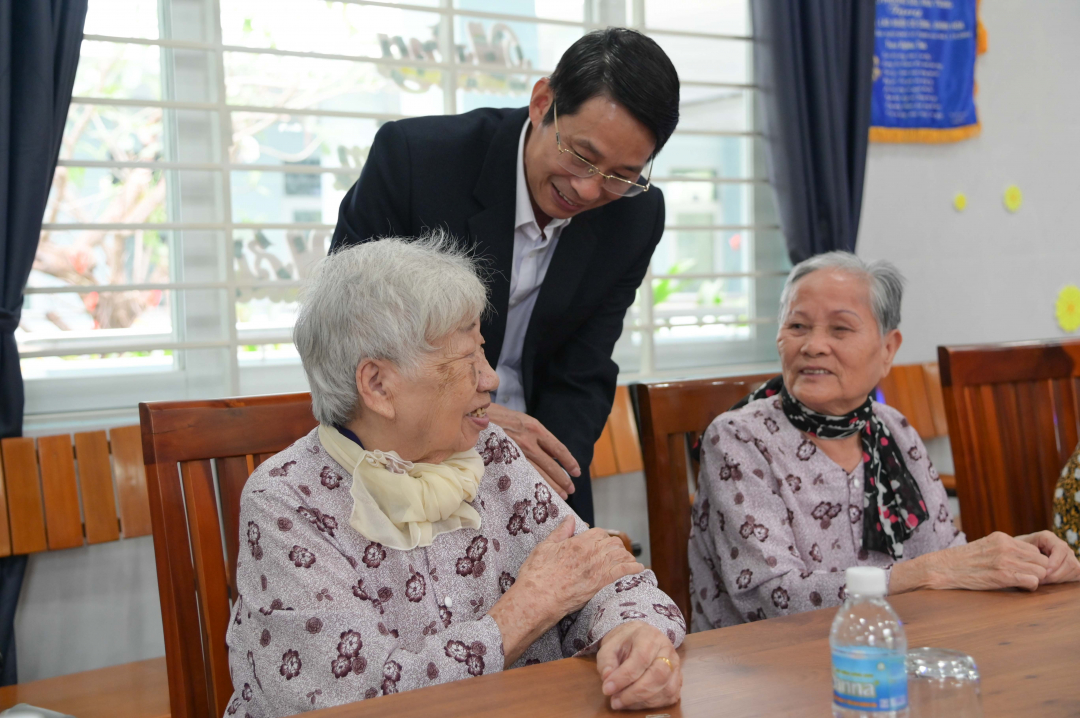 Tổ chức lại Trung tâm Điều dưỡng và Chăm sóc Người có công - Công tác xã hội tỉnh Khánh Hòa